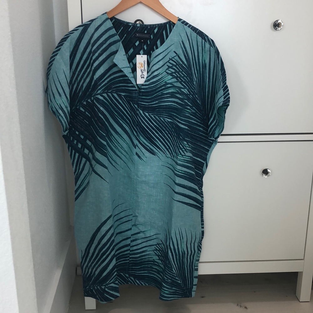 Reyn Spooner V Neck Coverup Dress, design style “Shaded Fronds”